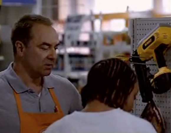 wire_episode_38_nailgun_580w453h.jpg