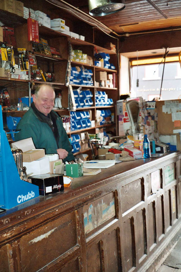 vivien_jones_hardware_shopkeeper_580w870h.jpg